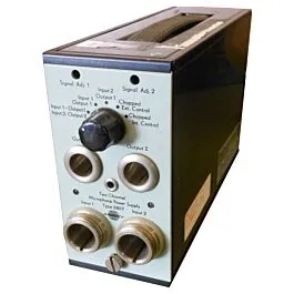 Alimentation du préamplificateur Bruel & Kjaer 2807