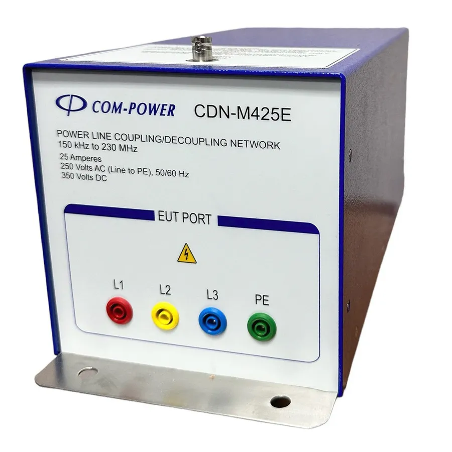 Réseau de couplage-découplage Com-Power CDN-M425E à quatre lignes