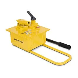 Pompe hydraulique manuelle acier Enerpac P462 ULTIMA