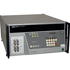 Fluke 5440A étalon de tension CC