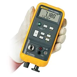 Fluke 718 300G Calibrateur de Pression