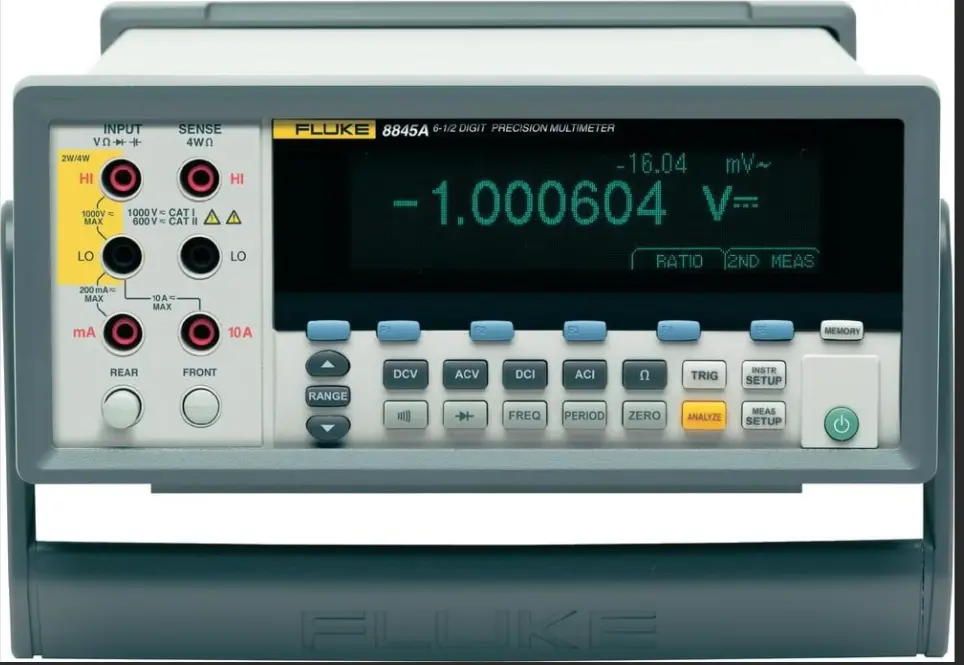 Multimètre Numérique Fluke 8845A/SU 120V