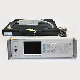 Source de référence RF Fluke Calibration 9640A-LPNX 4 GHz