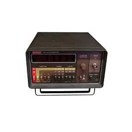 Électromètre Keithley 614