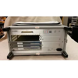 Keysight 16701B Système d'Analyse Logique Châssis d'Extension