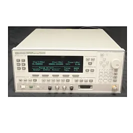 Générateur de signaux synthétisé balayé Keysight 83640B