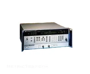 Générateur de signaux synthétisé Keysight 8657B