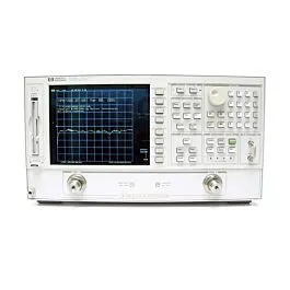 Analyseur de réseau vectoriel Keysight 8720D