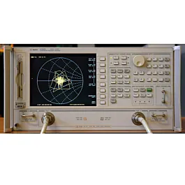 Analyseur de réseau vectoriel Keysight 8720ES
