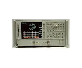 Analyseur de réseau vectoriel Keysight 8753E