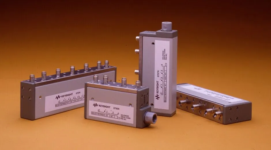 Commutateur hyperfréquences SP3T Keysight 8766K