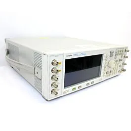 Générateur de signaux RF numériques Keysight E4432B