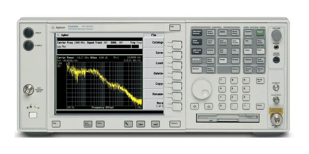 Analyseur de spectre Keysight E4440A