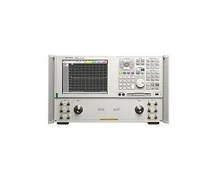 Analyseur de réseau vectoriel Keysight E8364B