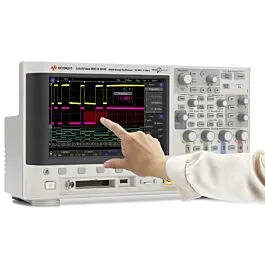 Oscilloscope à signaux mixtes Keysight MSOX3012T