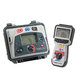 Testeur de résistance d'isolement Megger MIT1025