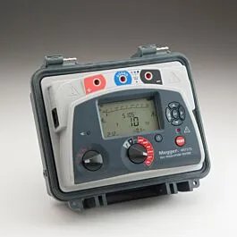 Testeur de résistance d'isolation 5-kV Megger MIT515
