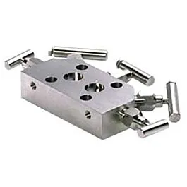 Collecteur intégral Rosemount 305