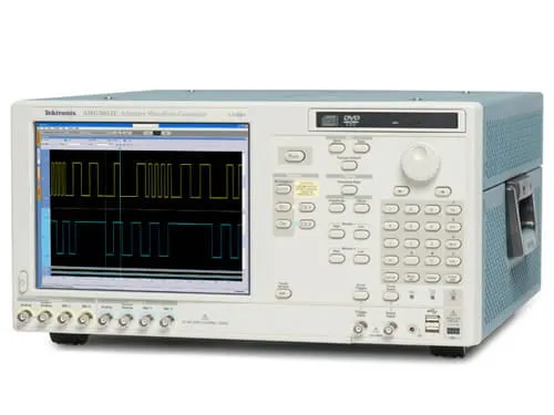 Générateur de forme d'onde arbitraire Tektronix AWG5014C