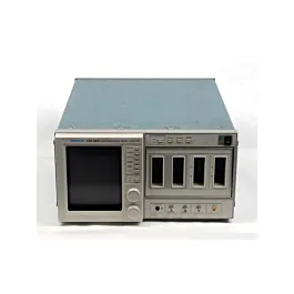 Analyseur de signaux de communications Tektronix CSA803