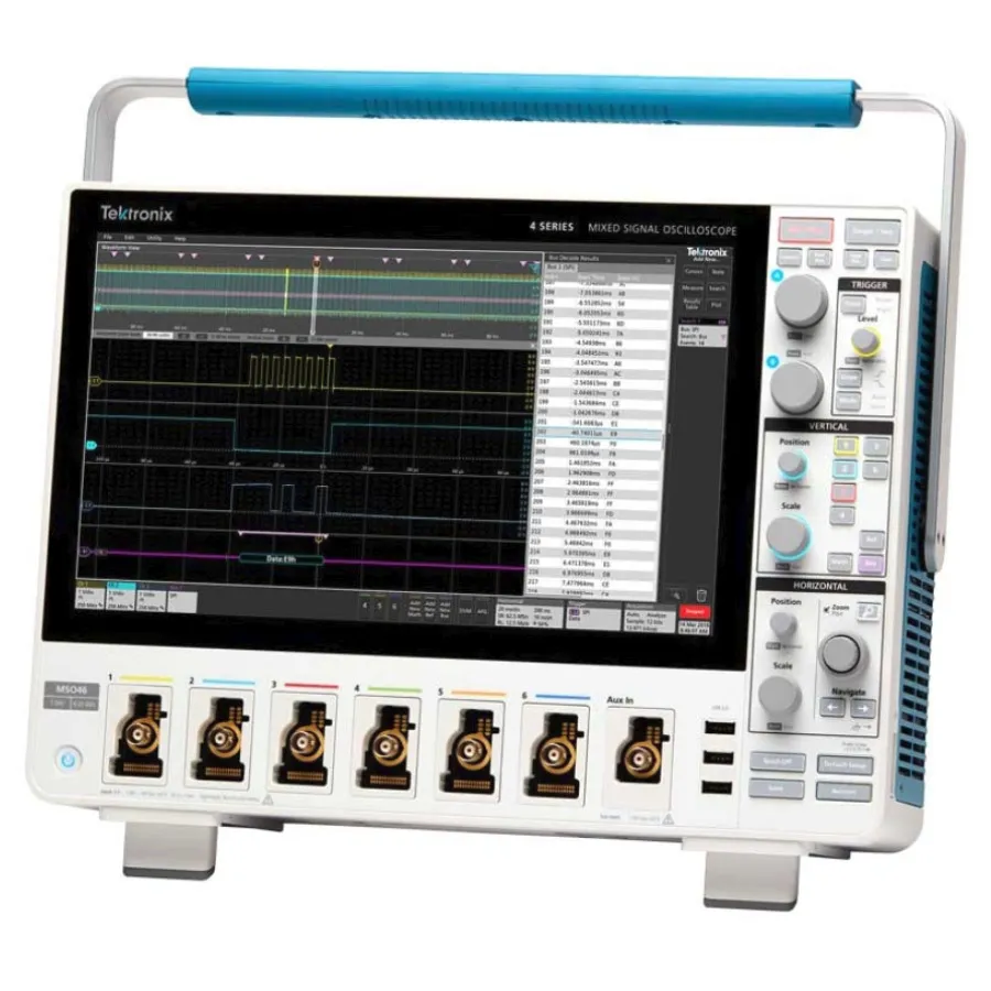 Oscilloscope à signaux mixtes Tektronix MSO46B