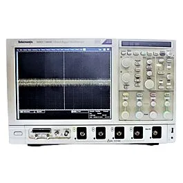 Oscilloscope à signaux mixtes Tektronix MSO71604C