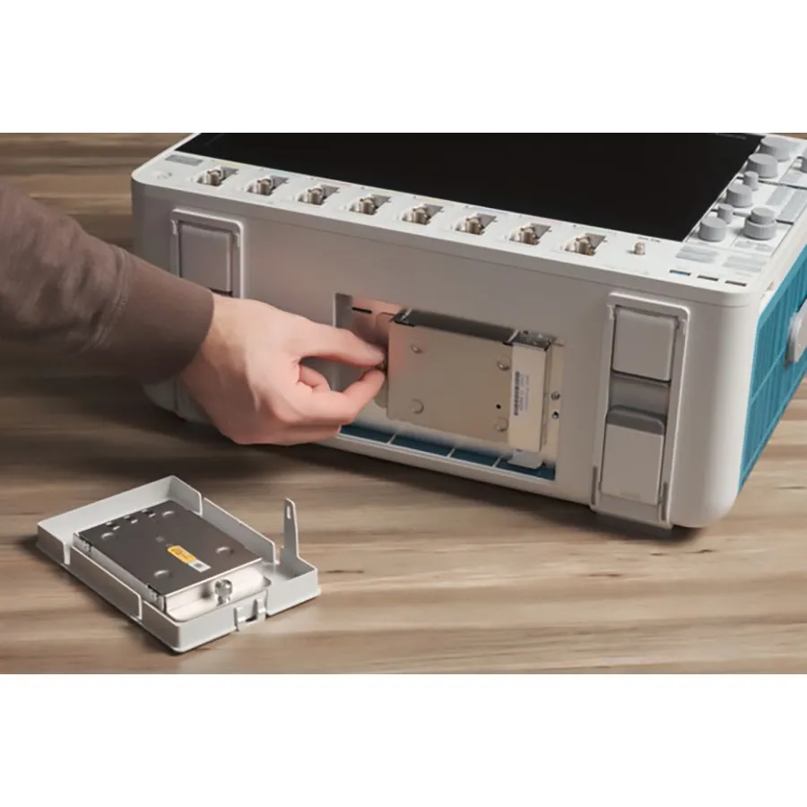 Tektronix SUP5B-WIN Amélioration SSD Windows 10