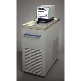 Circulateur Chauffant/Réfrigéré VWR Scientific 13271-086